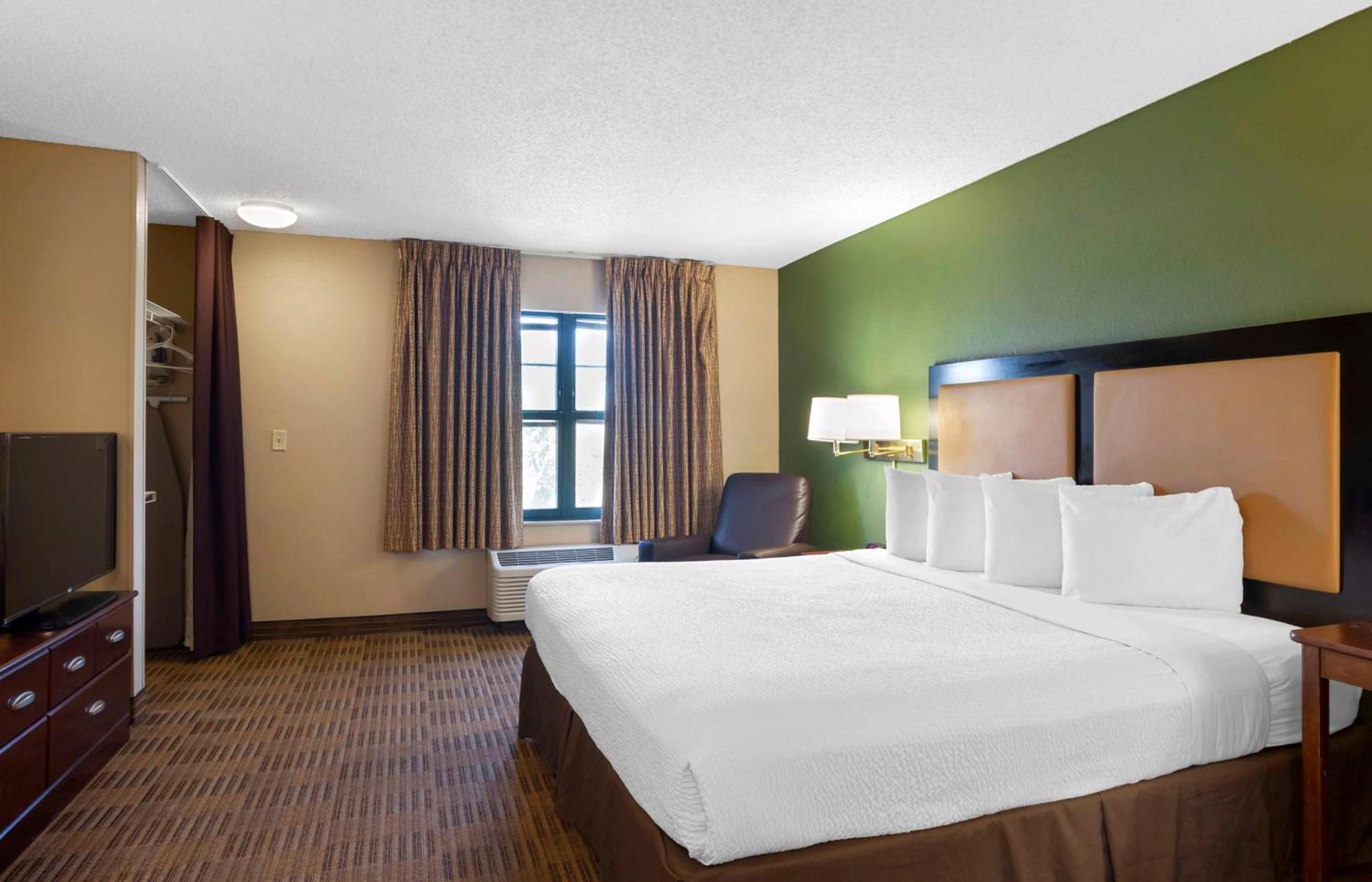 Extended Stay America Suites - Orange County - Katella Ave Buitenkant foto