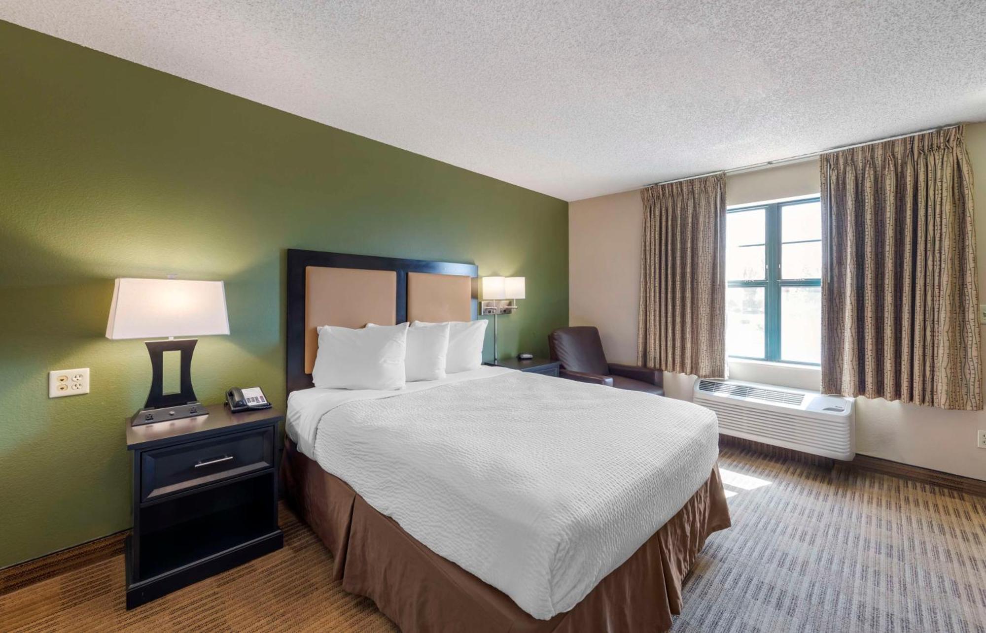 Extended Stay America Suites - Orange County - Katella Ave Buitenkant foto